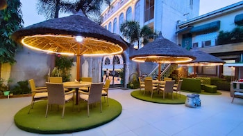 mgr hotel moradabad