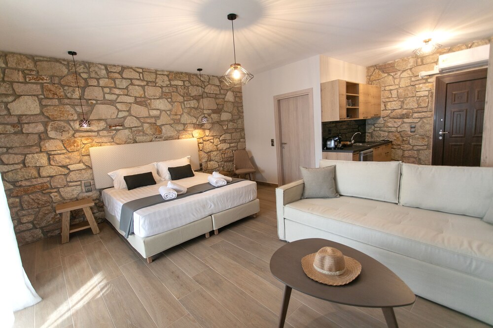 michelangelo suites and apartments