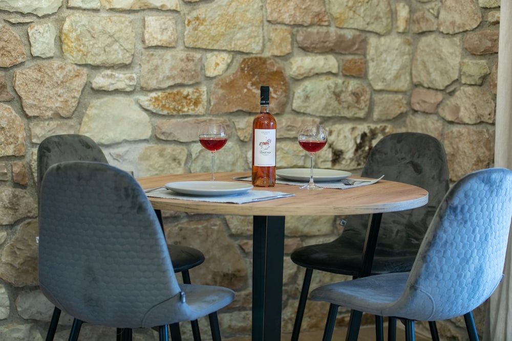 michelangelo suites and apartments