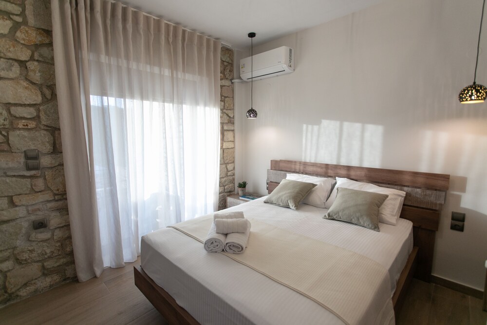 michelangelo suites and apartments