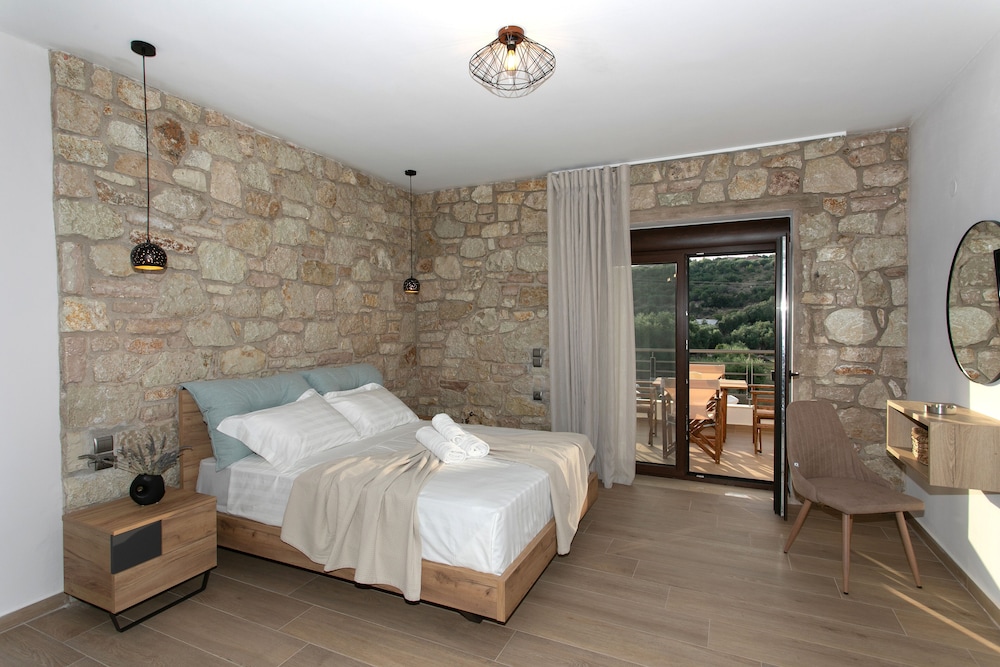 michelangelo suites and apartments