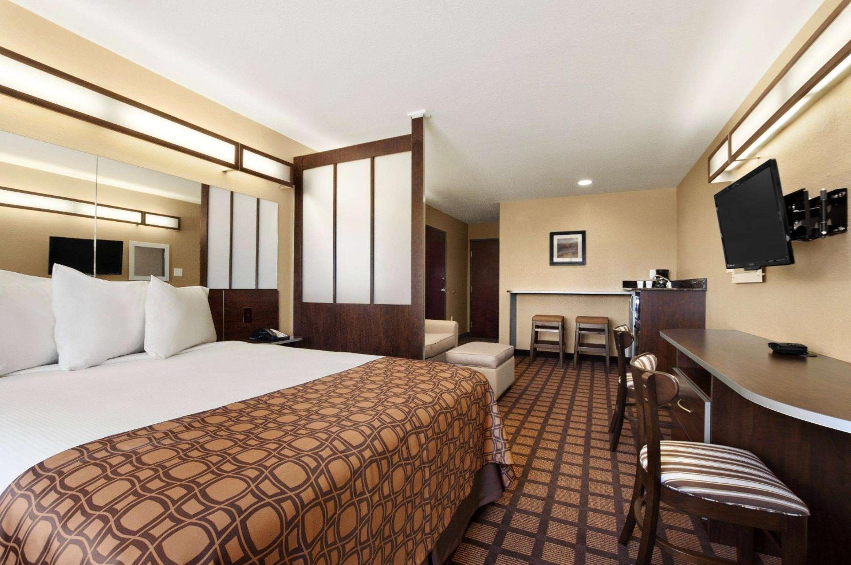 garner gonzales by ihg