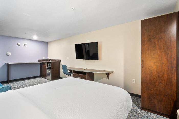 garner gonzales by ihg