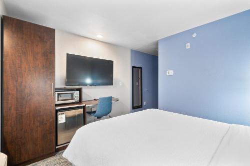 garner gonzales by ihg