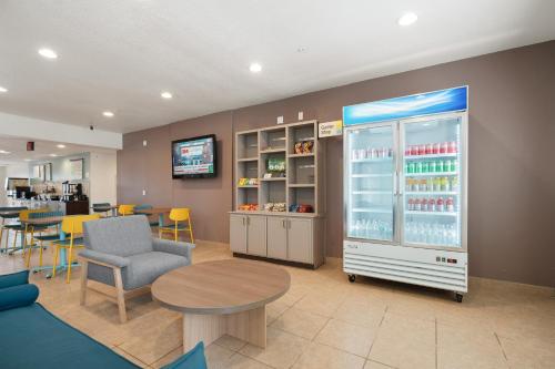 garner gonzales by ihg
