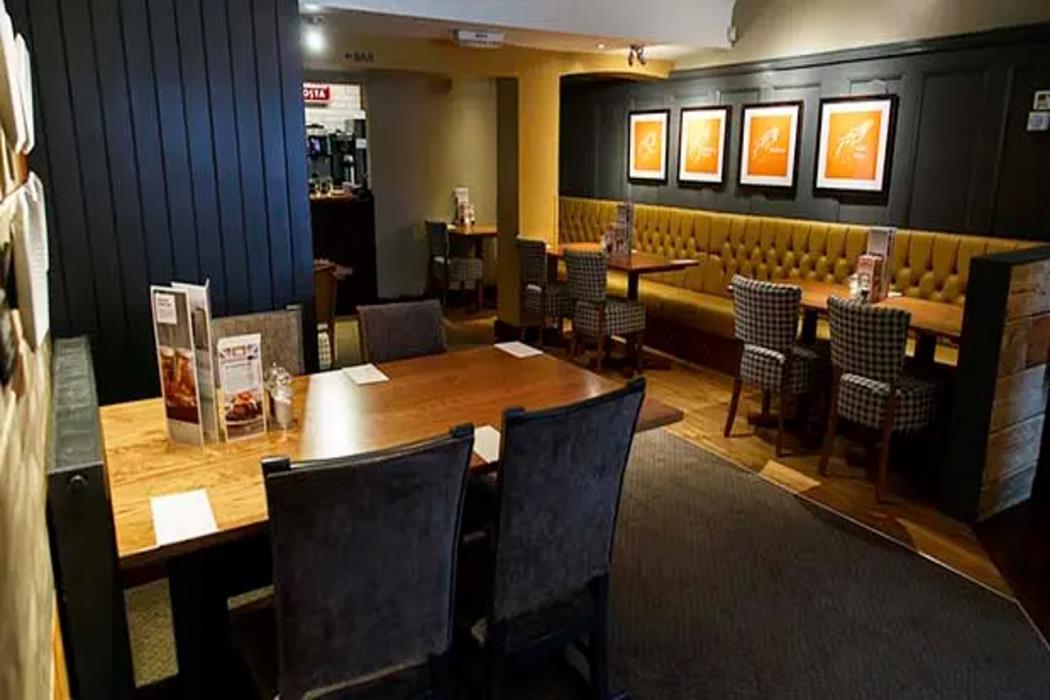 Premier Inn Stevenage North,Hertfordshire>>Baldock,3 star