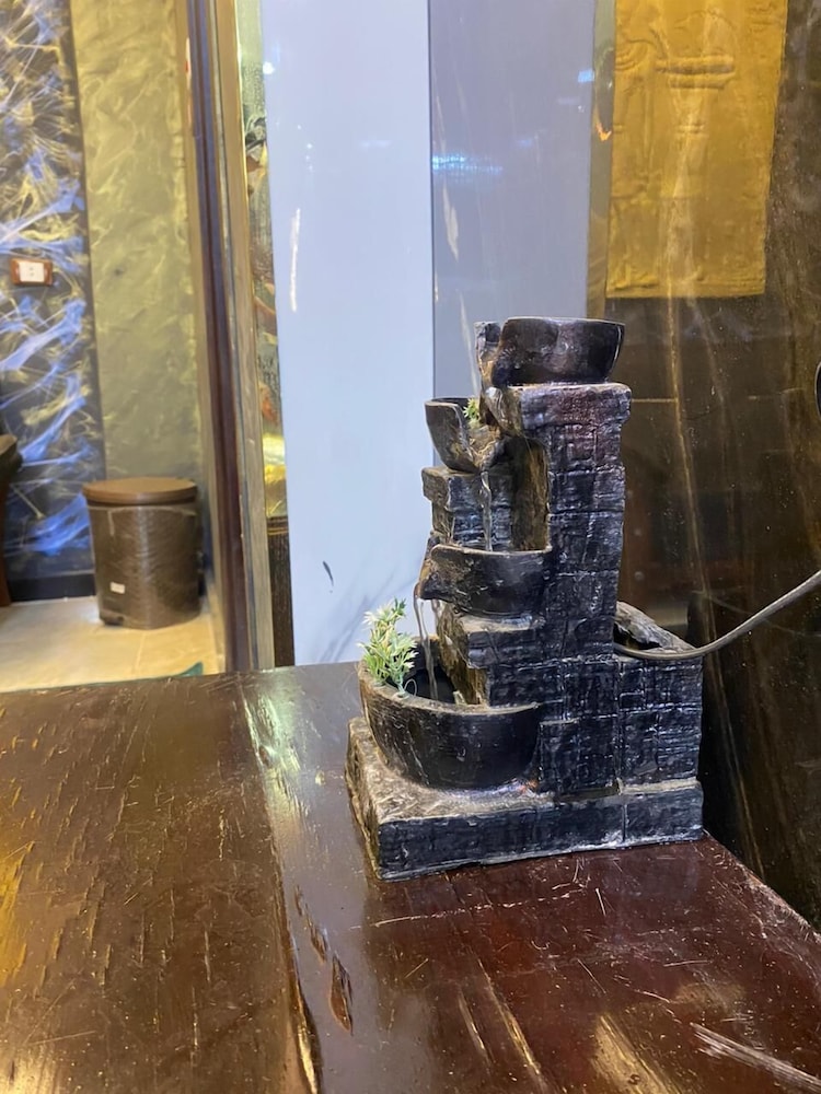 middle east pyramids view