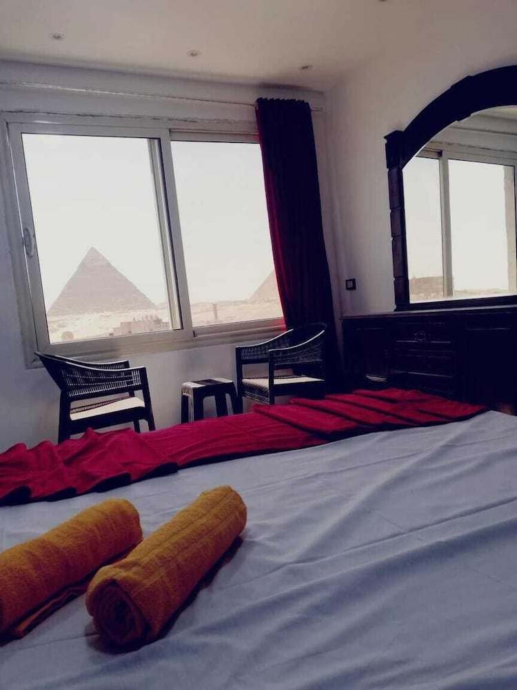 middle east pyramids view