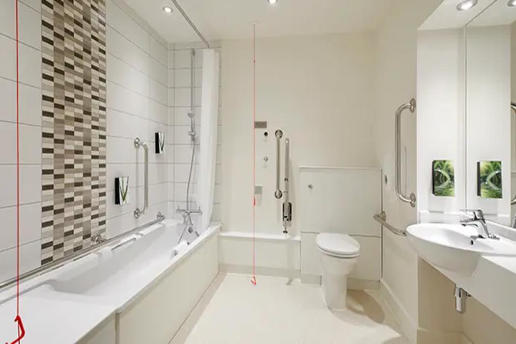 Premier Inn Southampton West,Copythorne>>Brockenhurst,3 star
