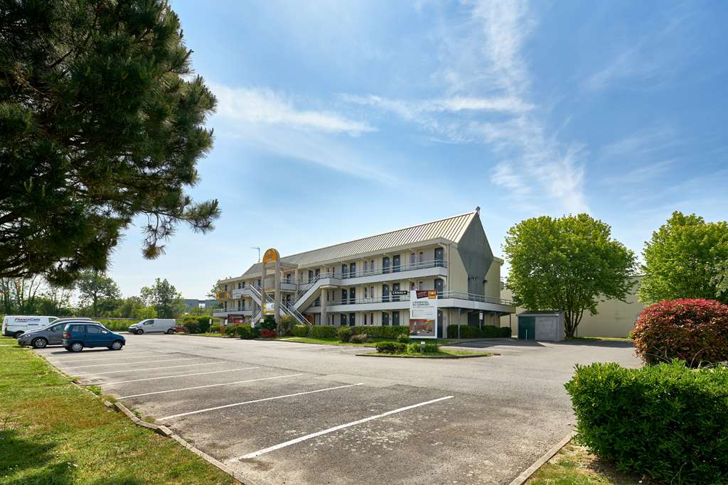 premiere classe la roche sur yon mouilleron le captif