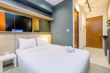 minimalist and comfy studio ciputra world 2 apartment