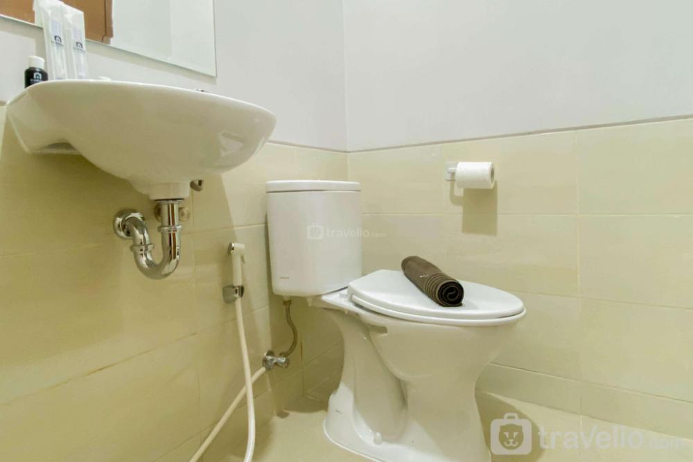 minimalist studio transpark juanda bekasi timur apartment