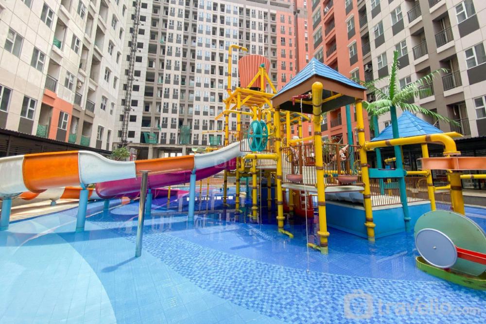 minimalist studio transpark juanda bekasi timur apartment