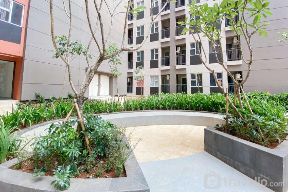 minimalist studio transpark juanda bekasi timur apartment