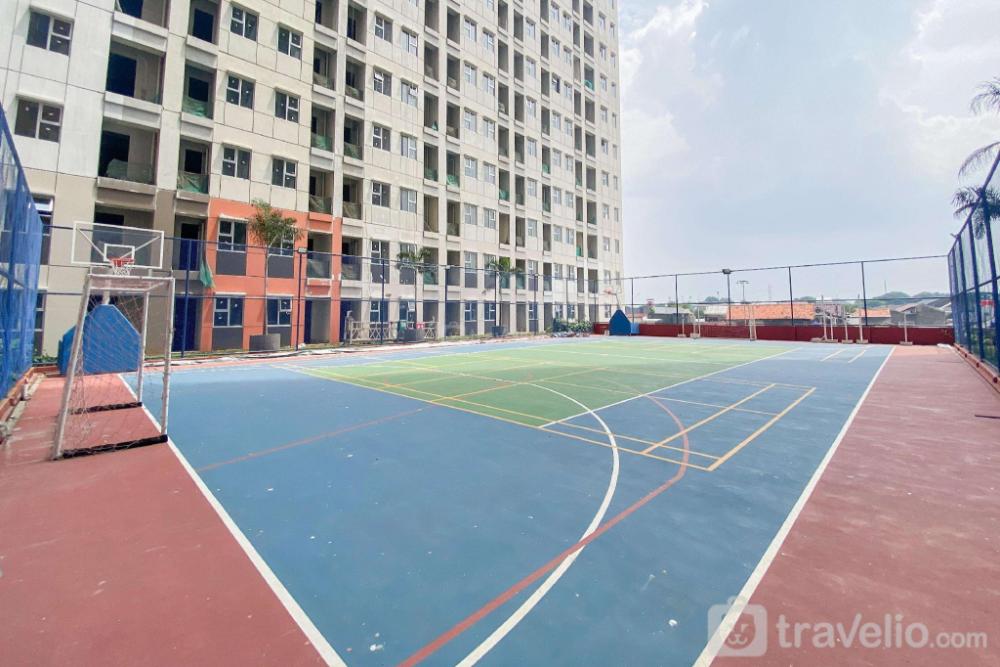 minimalist studio transpark juanda bekasi timur apartment