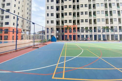 minimalist studio transpark juanda bekasi timur apartment