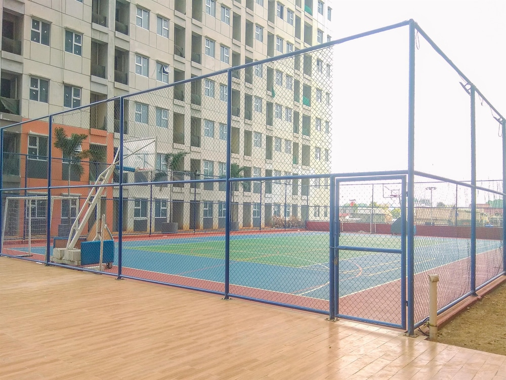 minimalist studio transpark juanda bekasi timur apartment