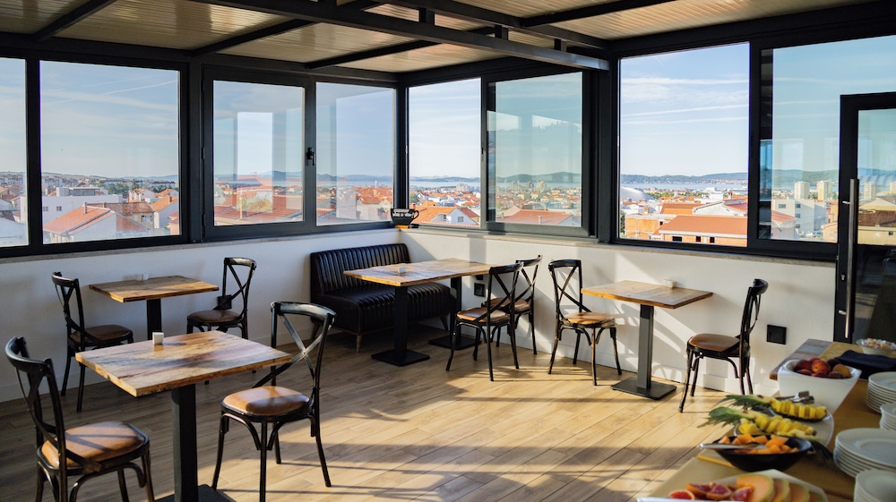 mirabilis residence ii