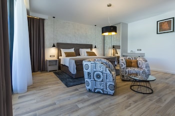 mirabilis residence ii