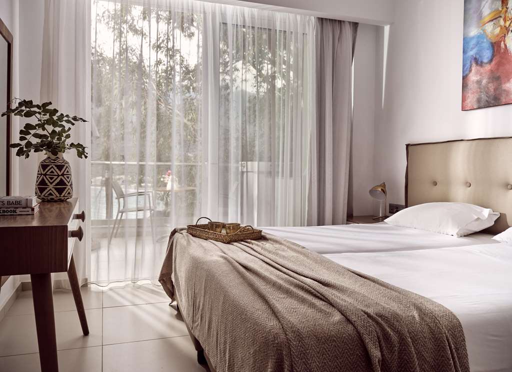 troulis aparthotel
