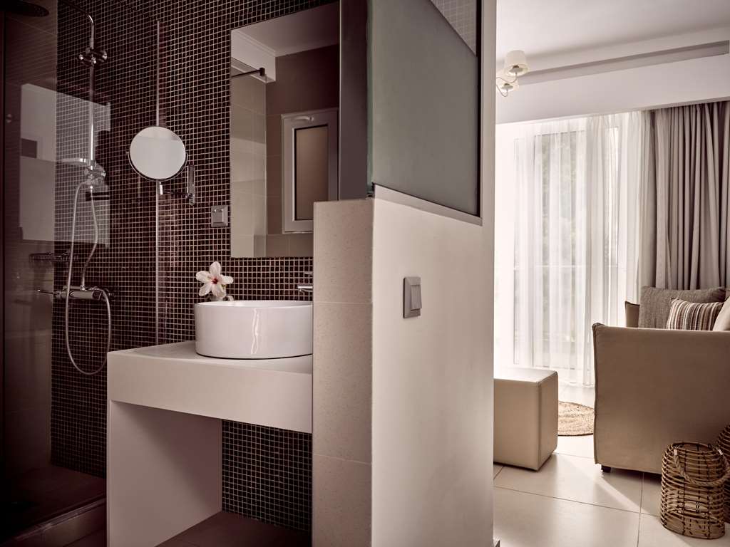 troulis aparthotel
