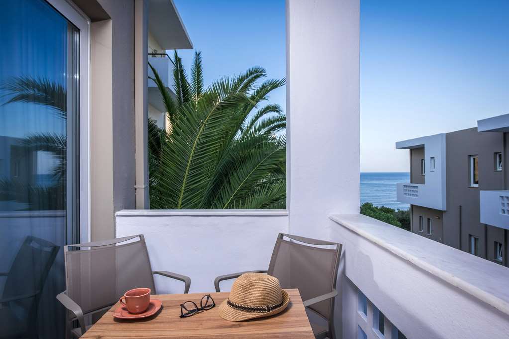 troulis aparthotel