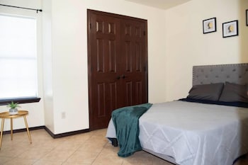 modern 2 bed 2 bath next to university utrgv