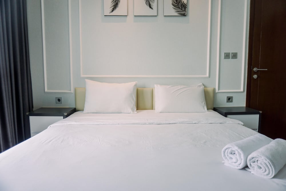 modern and comfy 1br at m town signature apartment