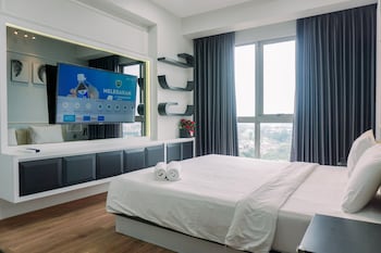 modern and comfy 1br at m town signature apartment