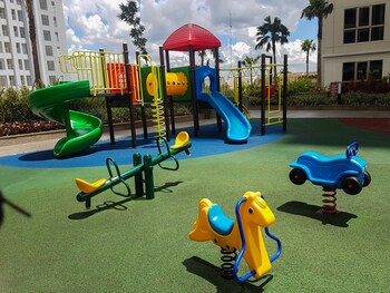 modern and comfy 1br at m town signature apartment