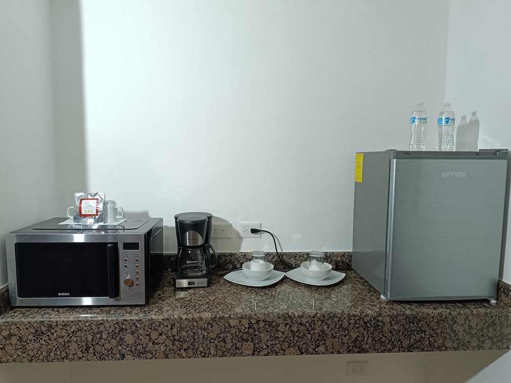 grand city hotel near market 28