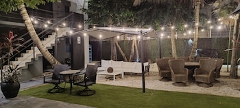 grand city hotel near market 28