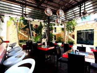 grand city hotel near market 28