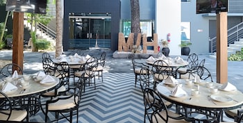 grand city hotel near market 28