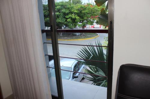 grand city hotel near market 28
