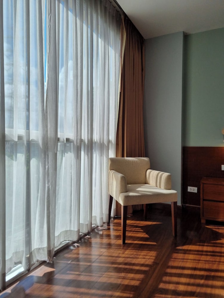 lantana resort hotel bangkok