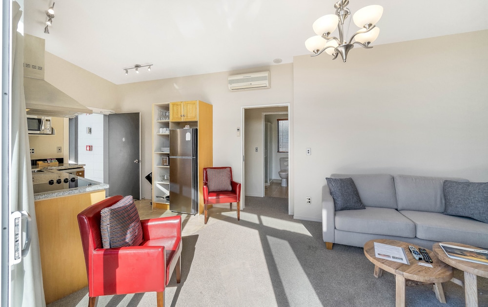 kaikoura waterfront apartments