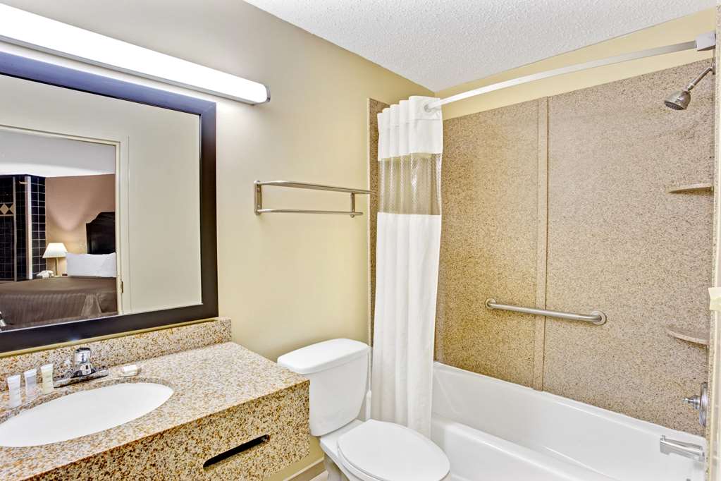 howard johnson by wyndham pikesville