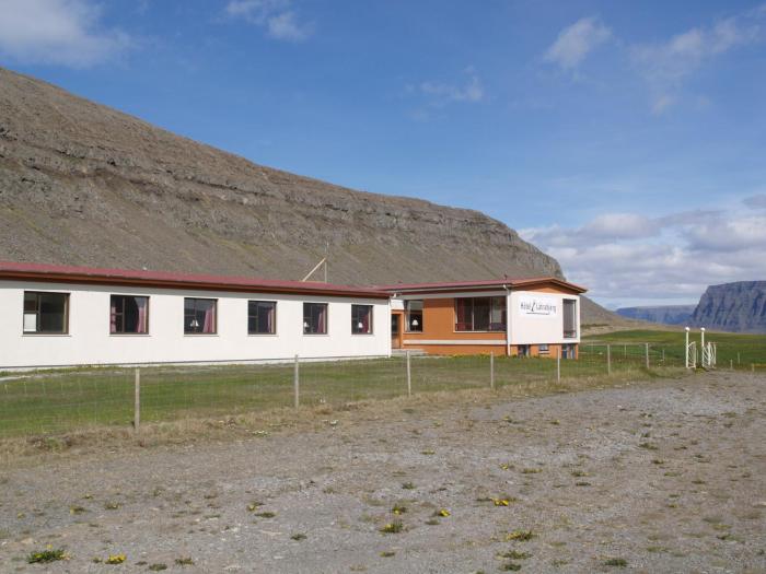 hotel latrabjarg