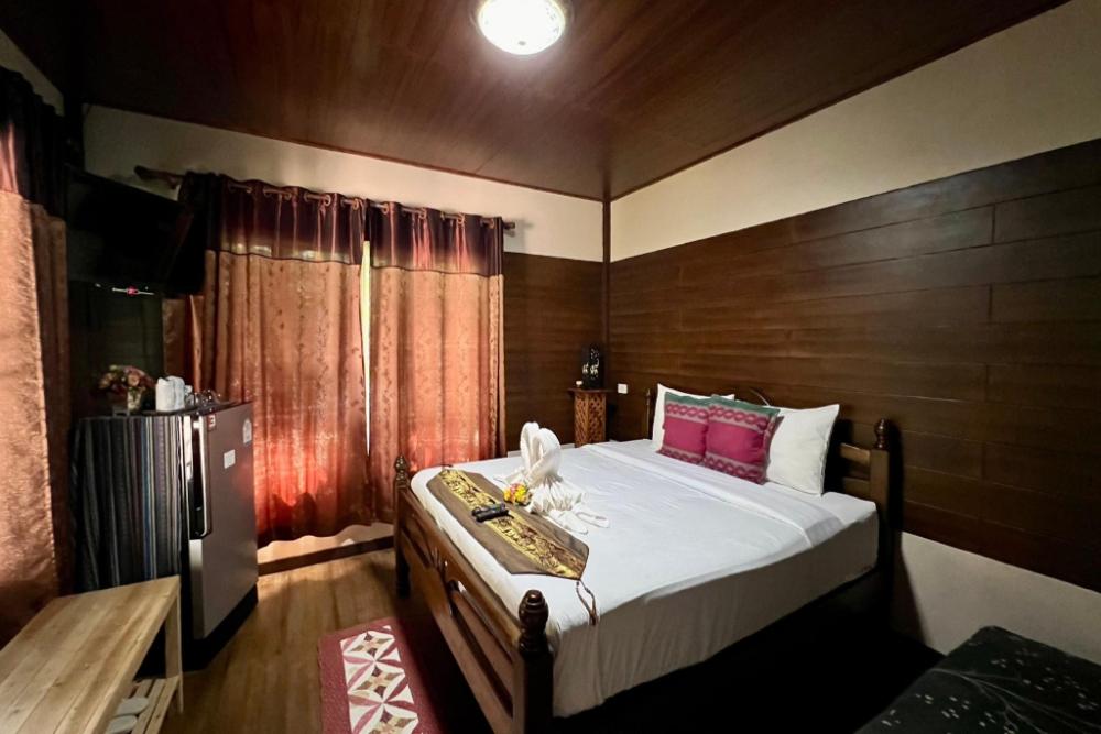 huen pak mon chantra