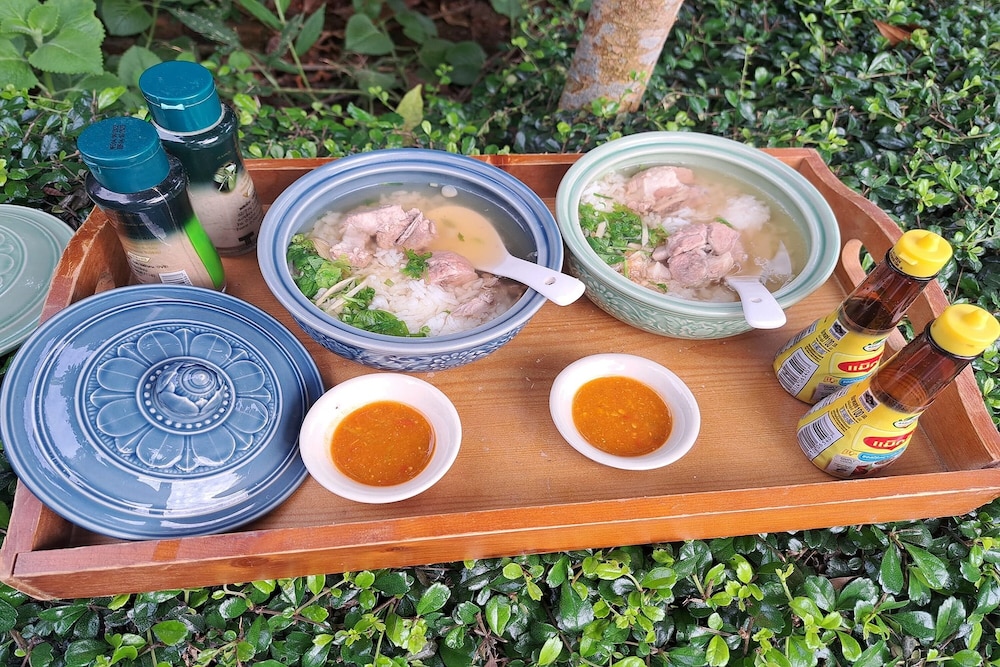 huen pak mon chantra