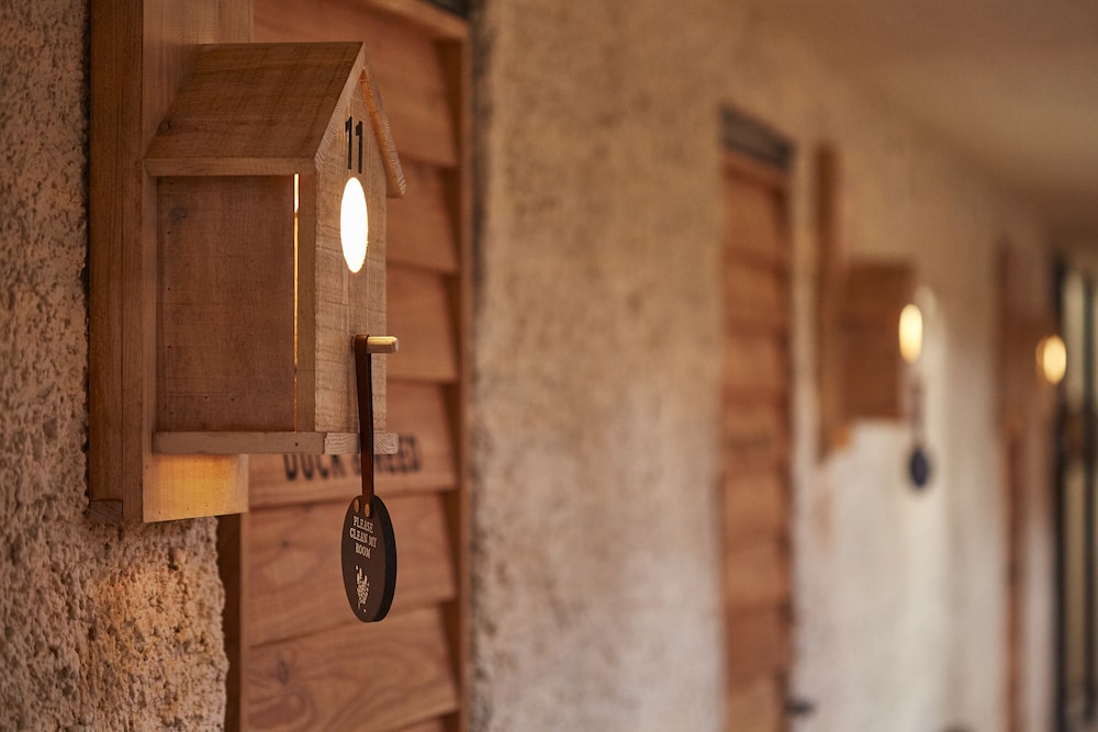 The Crown Of Crucis,In A Rural Location,3 star