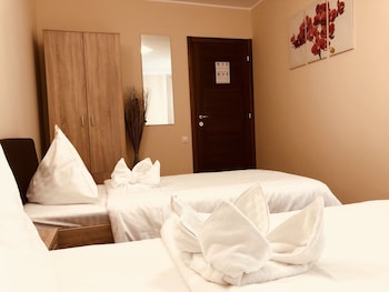 monte carlo palace rooms