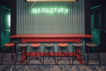 montownia lofts and experience