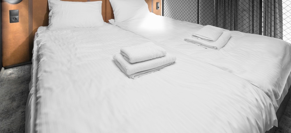 montownia lofts and experience