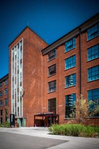 montownia lofts and experience