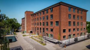montownia lofts and experience