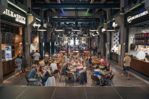 montownia lofts and experience