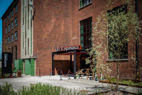montownia lofts and experience