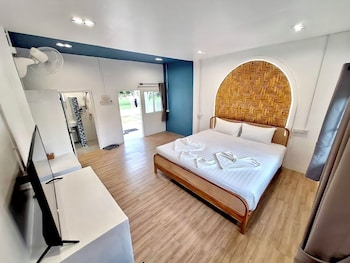 pan beachfront resort krabi